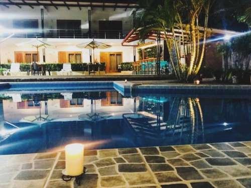 Colina de Montalva Piscina noche