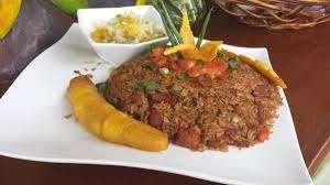 Servicio de cena en Sauce