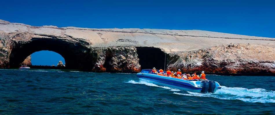 full day- Paracas - Ica - Huacachina 